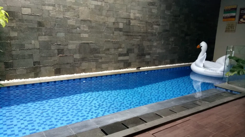 Perawatan air kolam renang